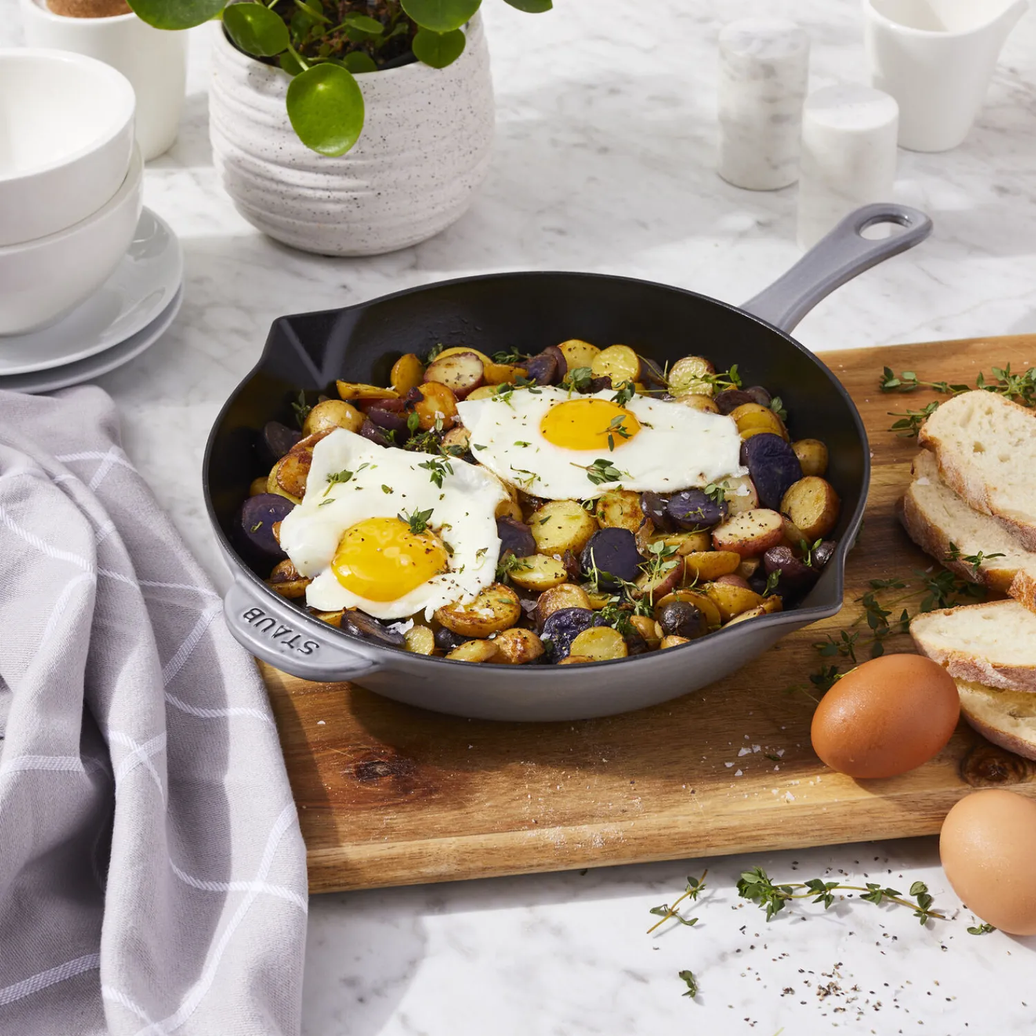 Staub Poêle 26 cm, Fonte, Gris graphite Online