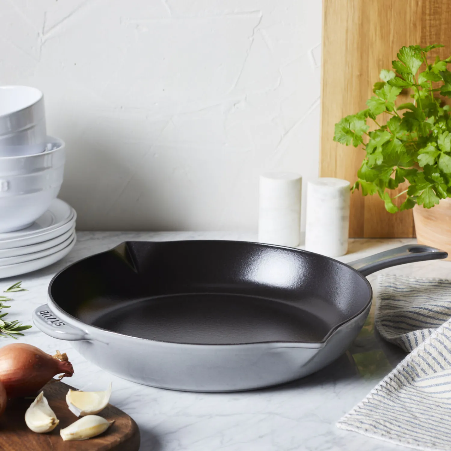 Staub Poêle 26 cm, Fonte, Gris graphite Online