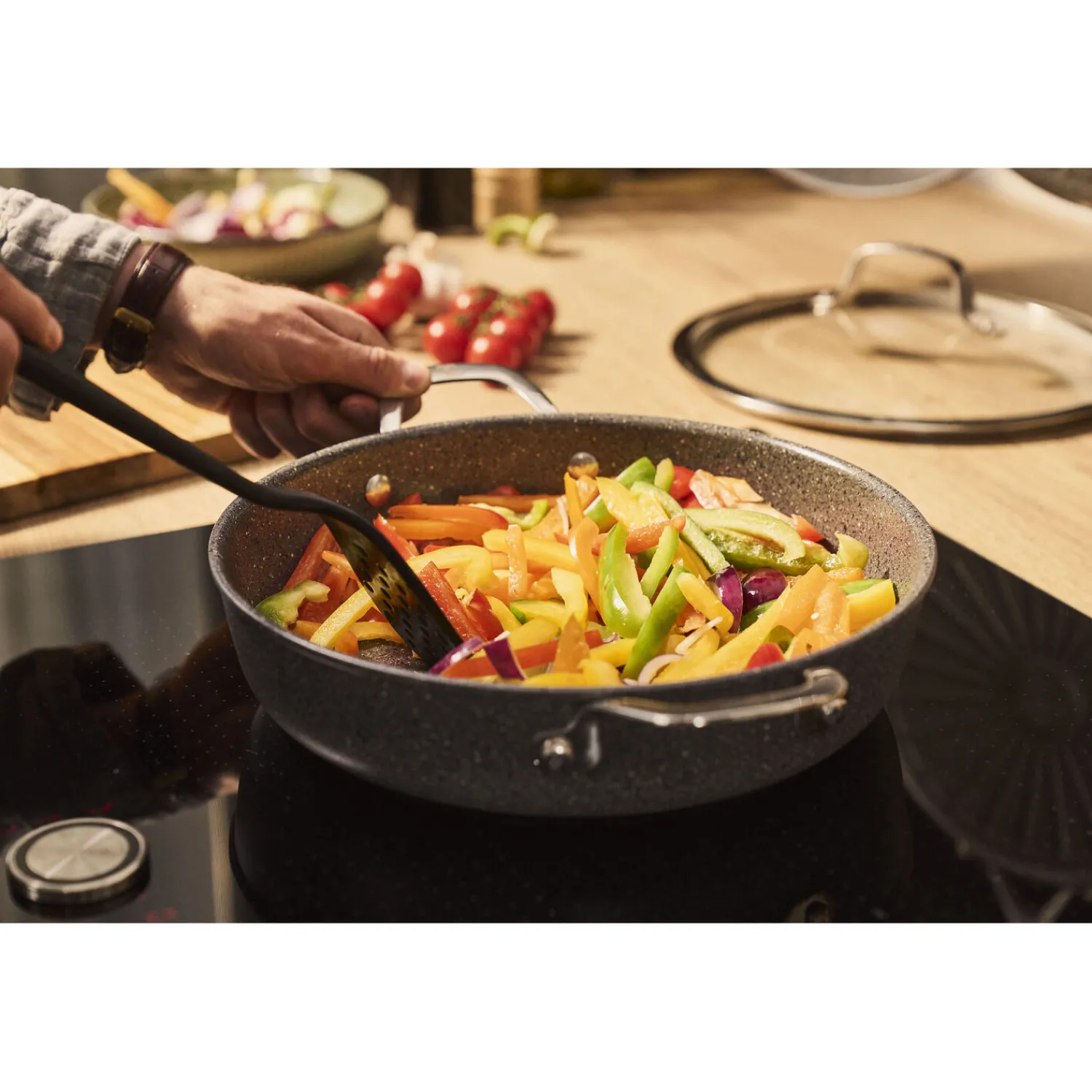 BALLARINI Sauteuse avec poignée avec couvercle, 28 cm, Aluminium, Revêtement antiadhésif en céramique renforcée en titane Online