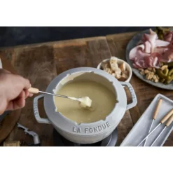 Staub Service à fondue montagne 20 cm, Truffe blanche Discount