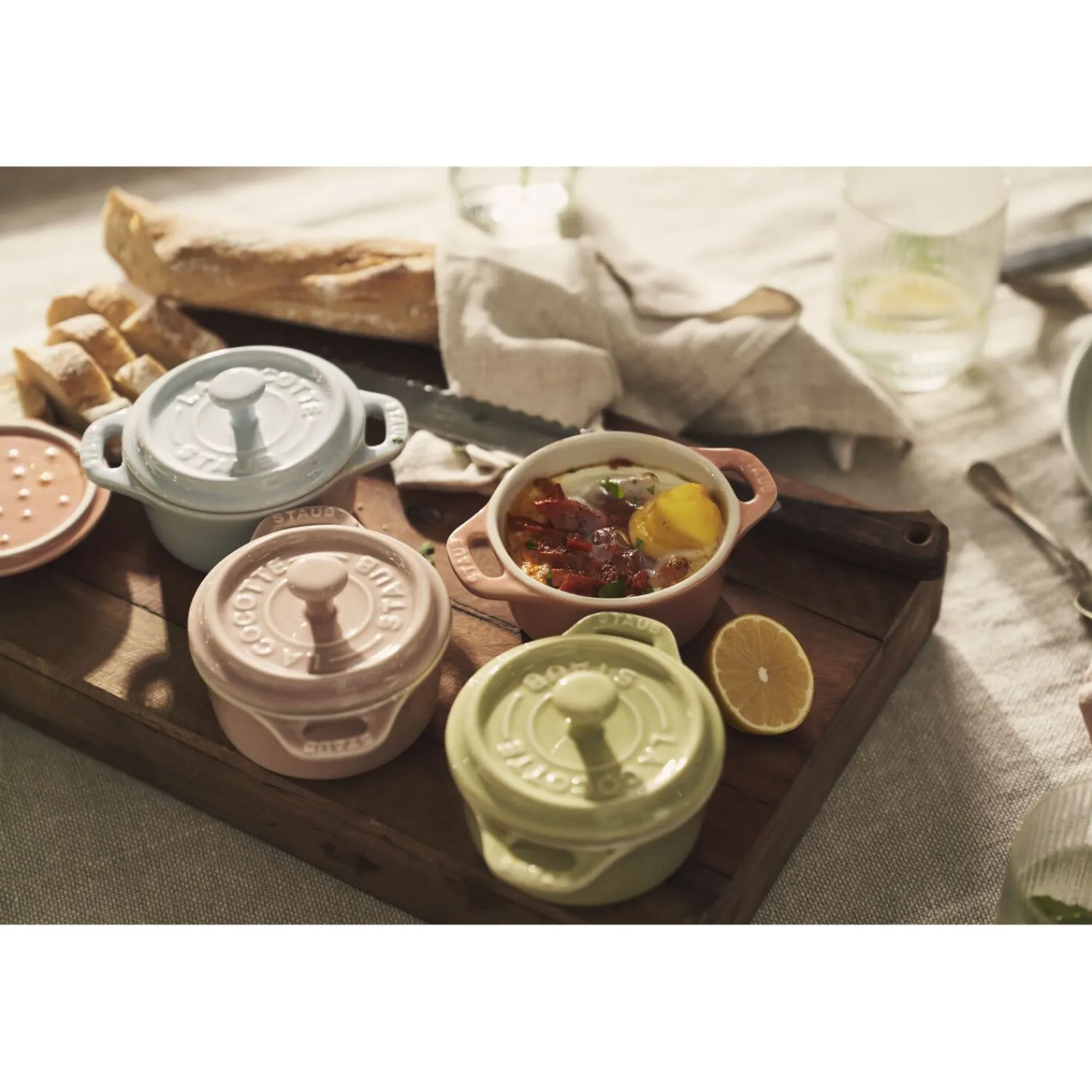 Staub Set cocottes macaron 6-pcs, Rond(e), Couleurs mélangées, Céramique Online