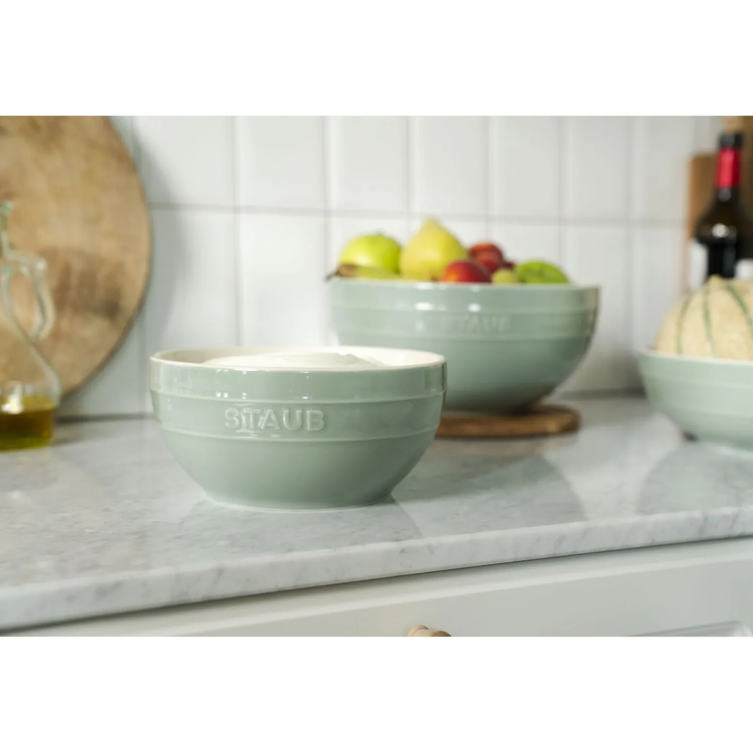 ZWILLING Set de bols avec pompe et couvercles sous vide, 5-pcs. /M/L/ 18/24cm, eucalyptus, Céramique Sale