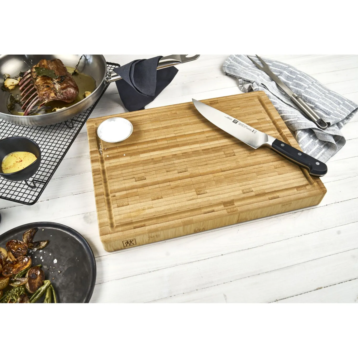 ZWILLING Set avec planche à découper et couteaux, 3-pcs. . Clearance