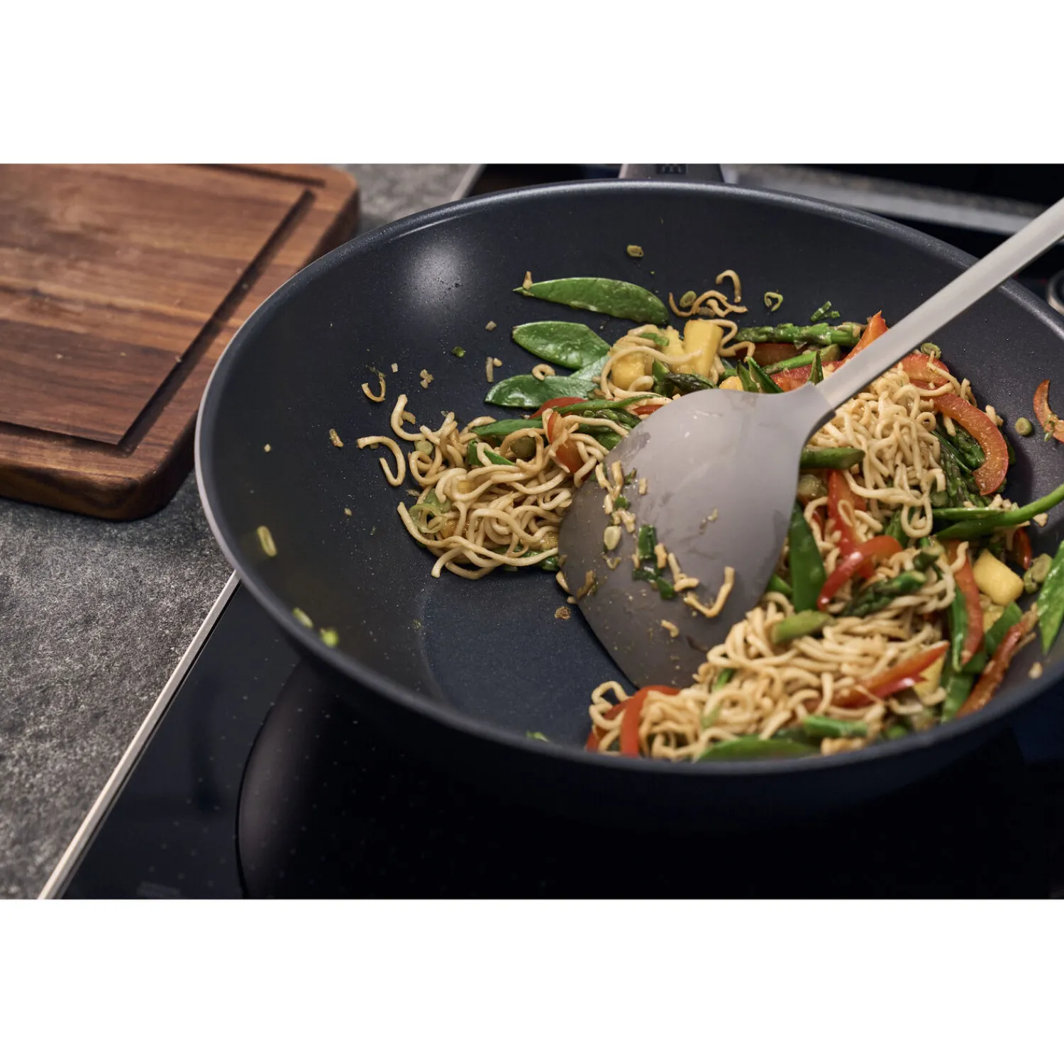 ZWILLING Wok, 30 cm, Aluminium, Revêtement antiadhésif en céramique renforcée en titane Online