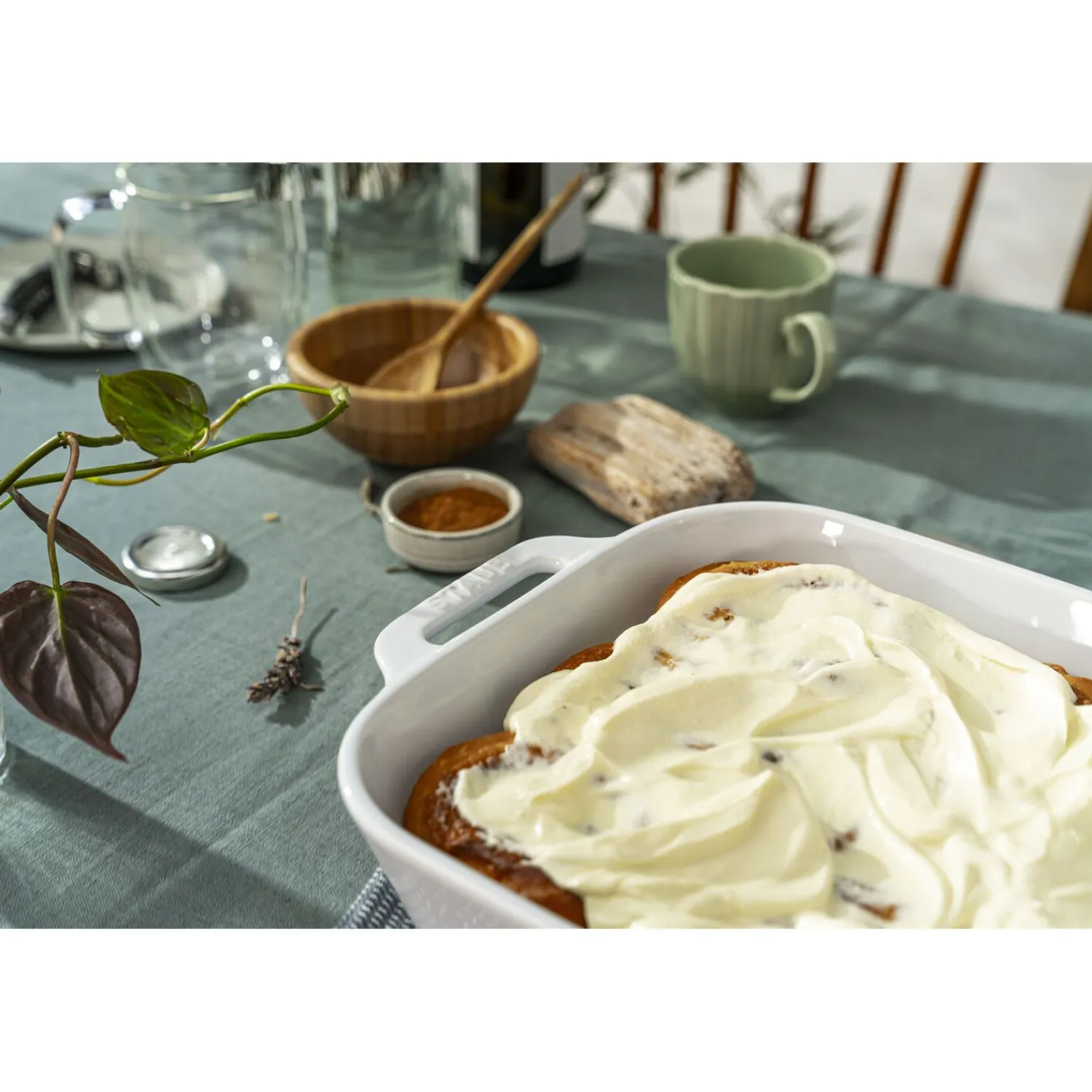 Staub 34 x 24 cm, Assiette chaude, Blanc Hot